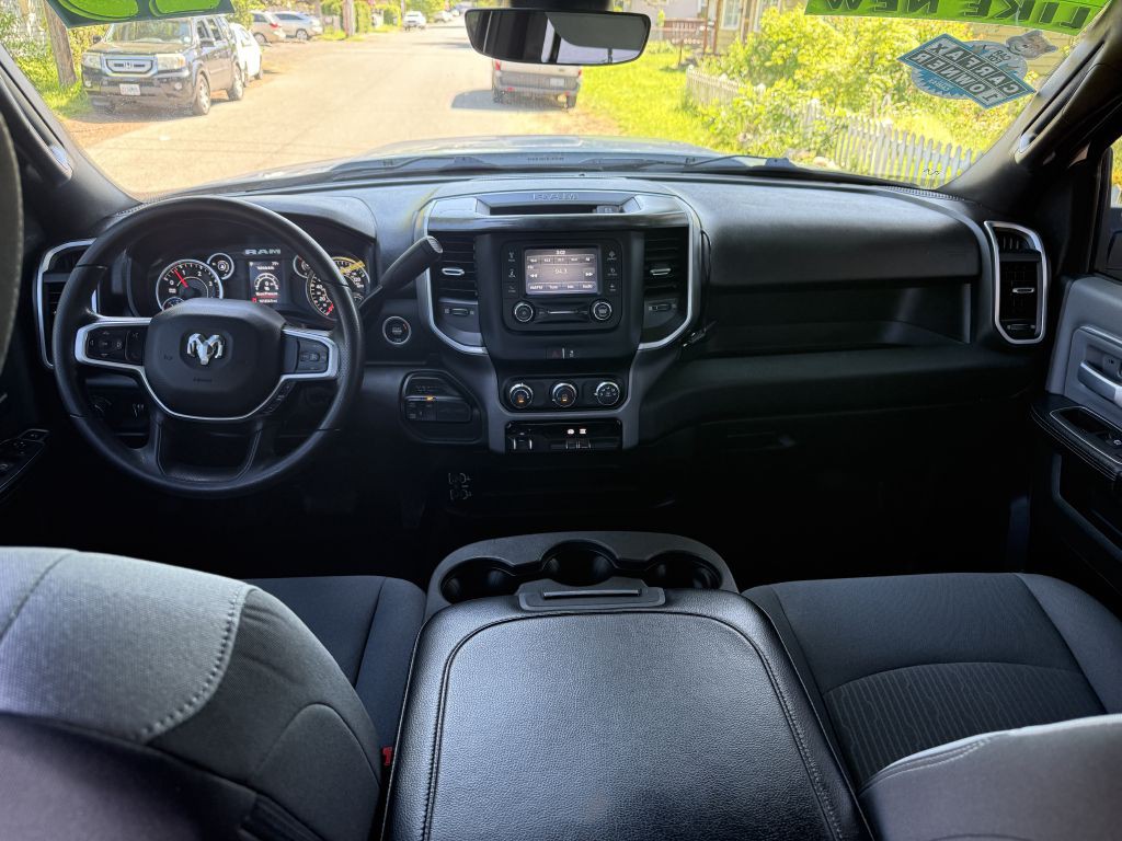 2023 RAM 3500 Image 14