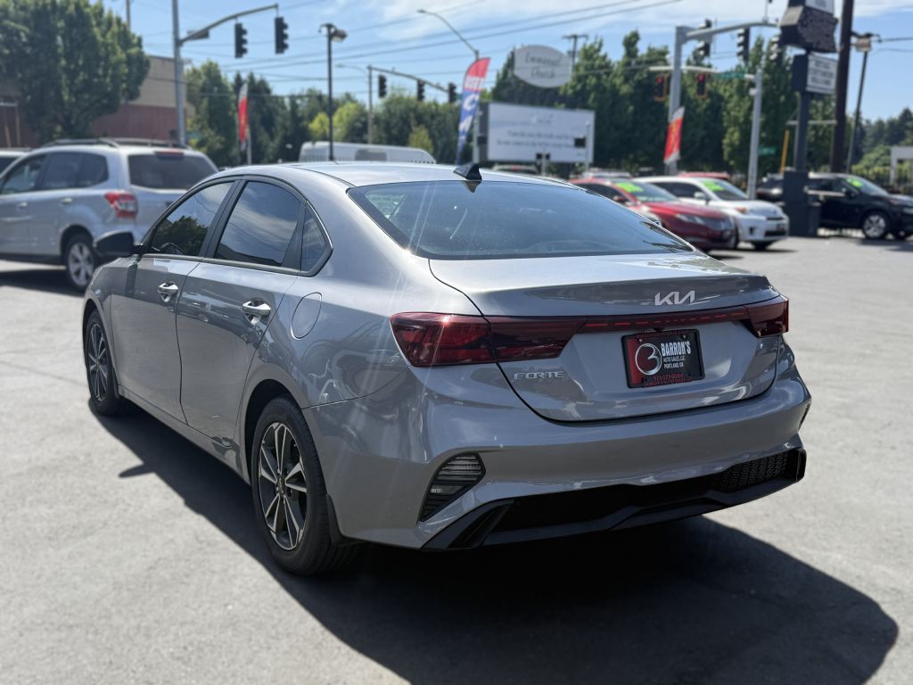 2024 Kia Forte Image 4