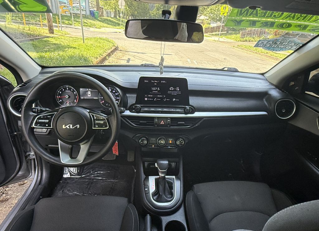 2024 Kia Forte Image 11