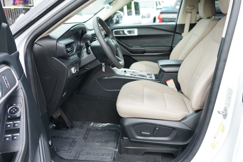 2022 Ford Explorer Image 10
