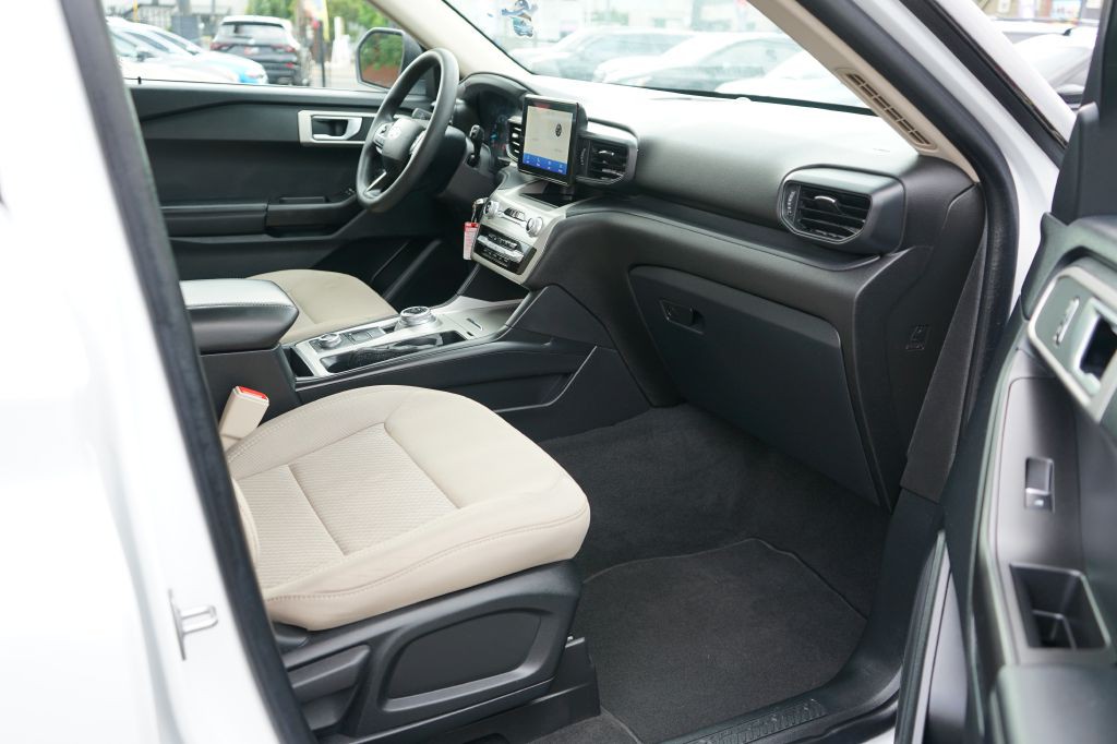 2022 Ford Explorer Image 14