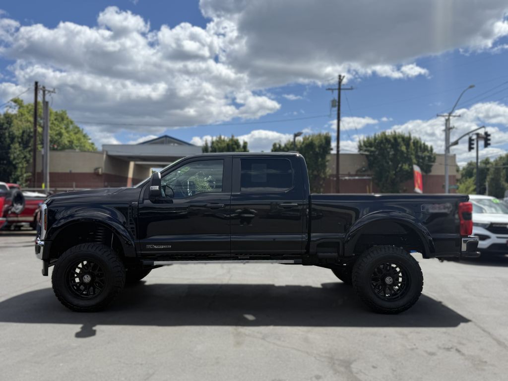 2024 Ford F-350 Image 3