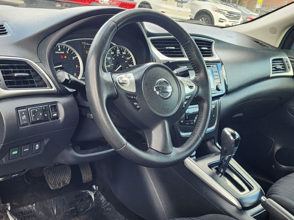 2018 Nissan Sentra Image 9
