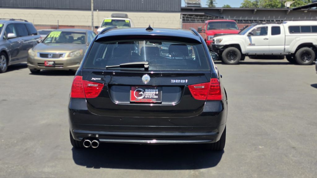 2011 BMW 3 Series Image 5