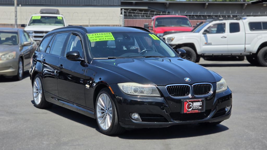 2011 BMW 3 Series Image 8