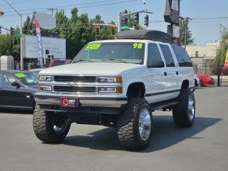 Image for 1998 Chevrolet Suburban K1500 ID: 7541528