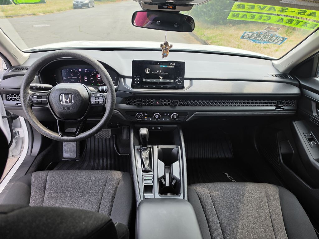 2024 Honda Accord Image 11