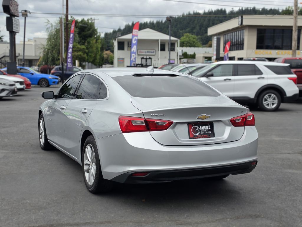 2018 Chevrolet Malibu Image 4