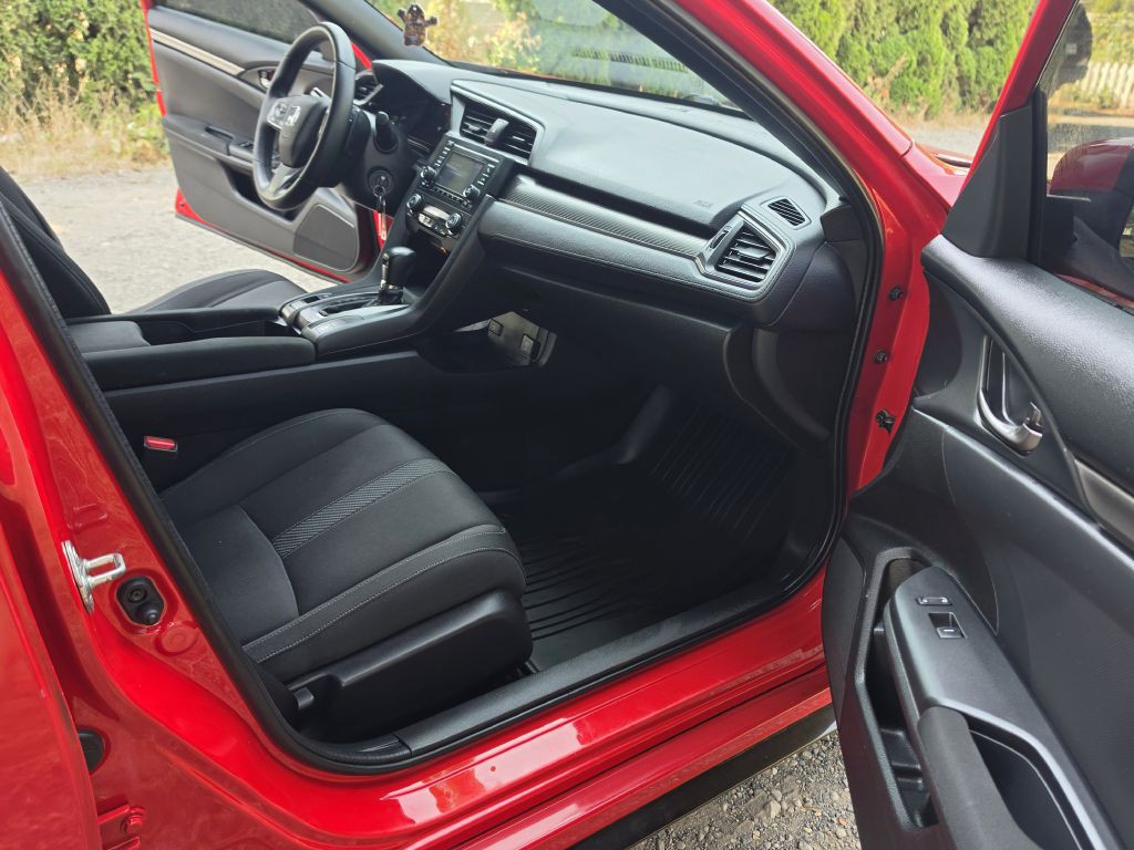 2017 Honda Civic Image 16