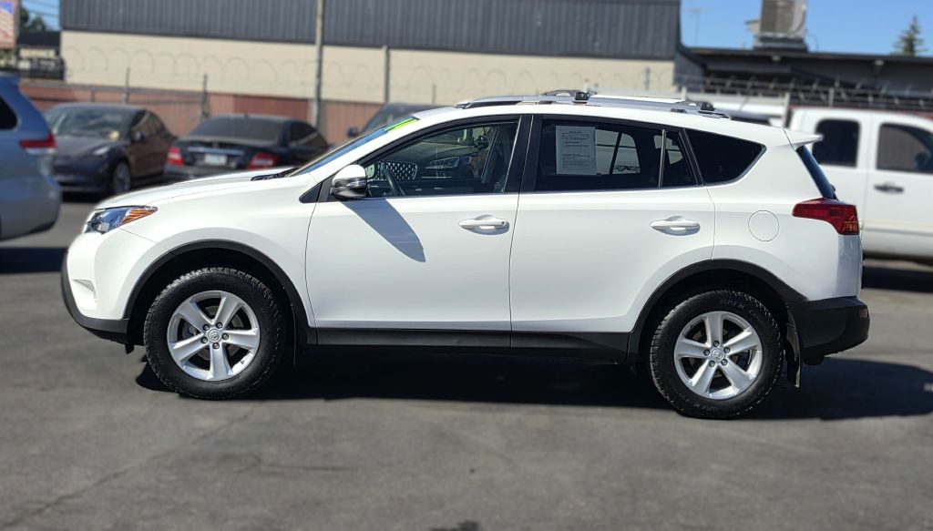 2014 Toyota Rav4 Image 3