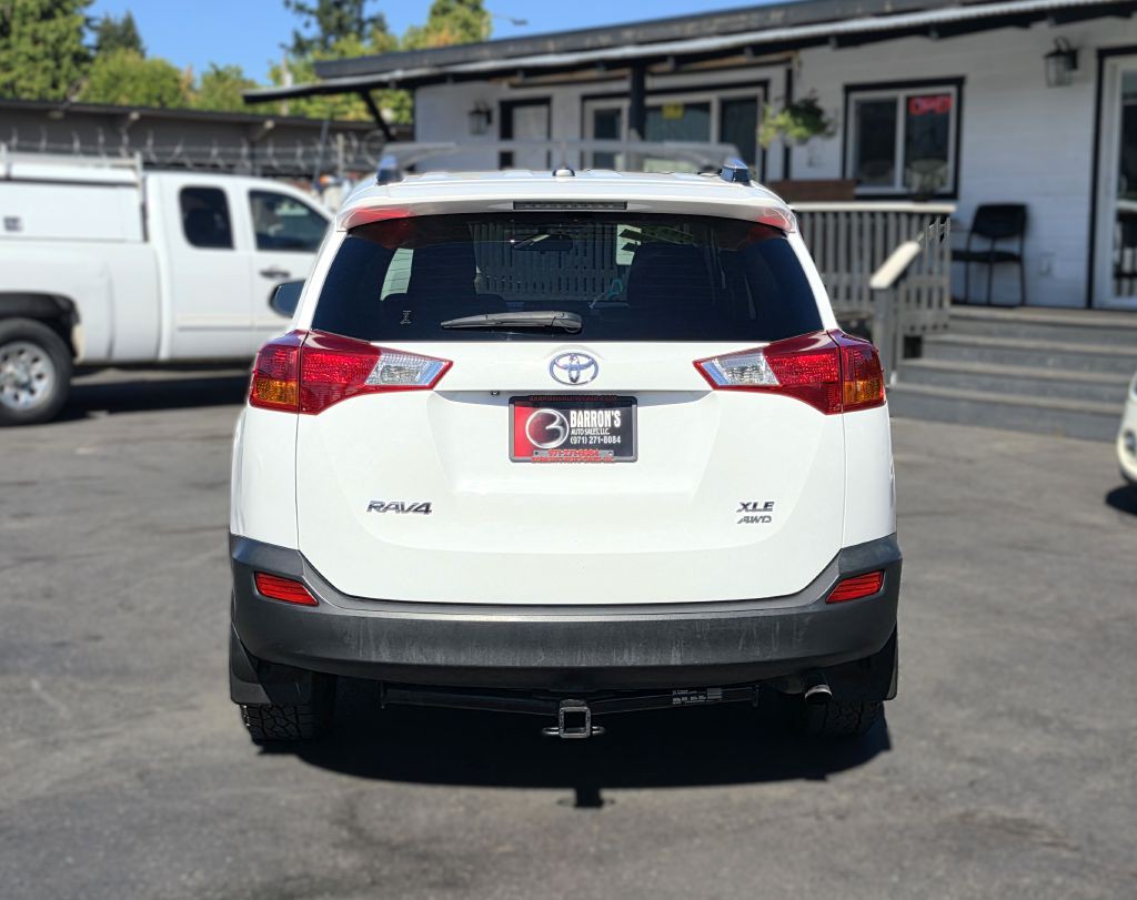 2014 Toyota Rav4 Image 5