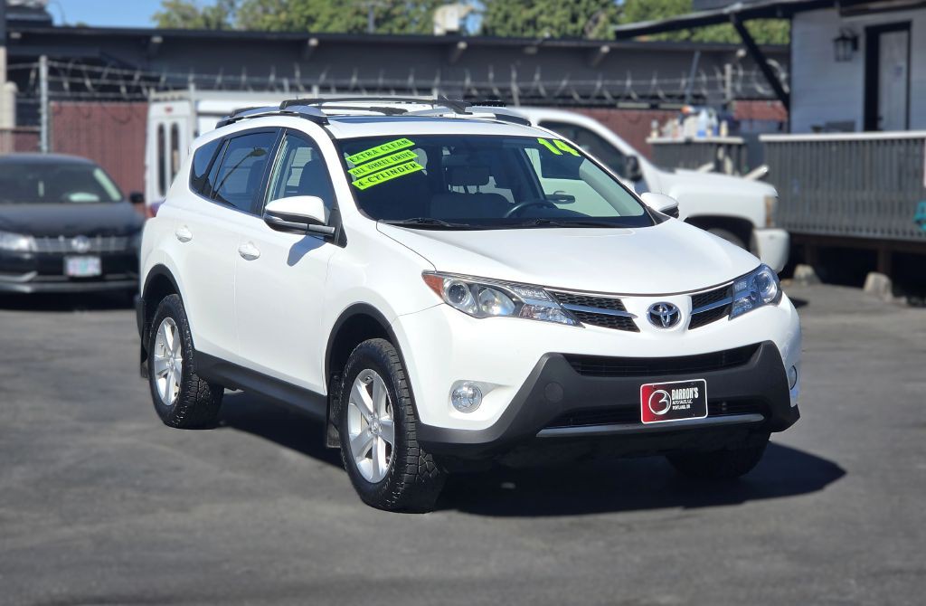 2014 Toyota Rav4 Image 8