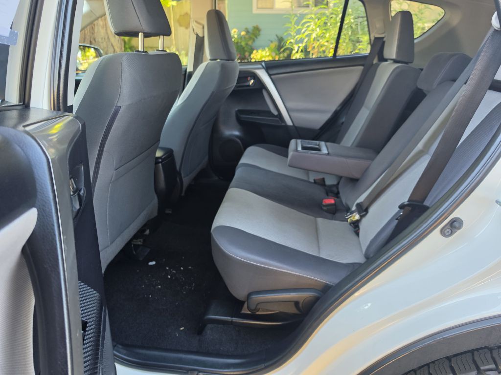 2014 Toyota Rav4 Image 15