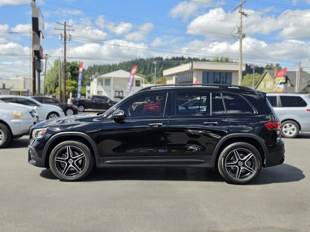 2021 Mercedes-Benz GLB Image 3