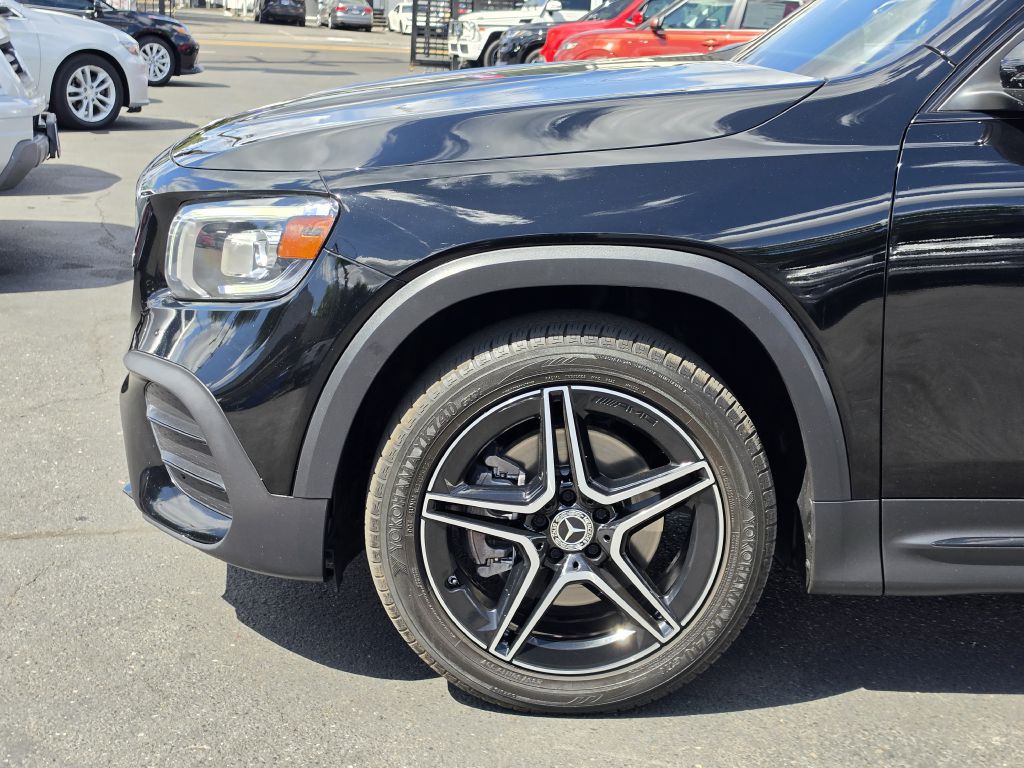 2021 Mercedes-Benz GLB Image 4