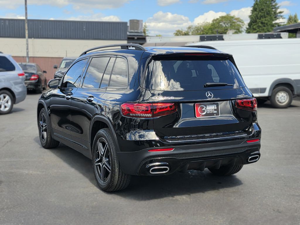 2021 Mercedes-Benz GLB Image 5