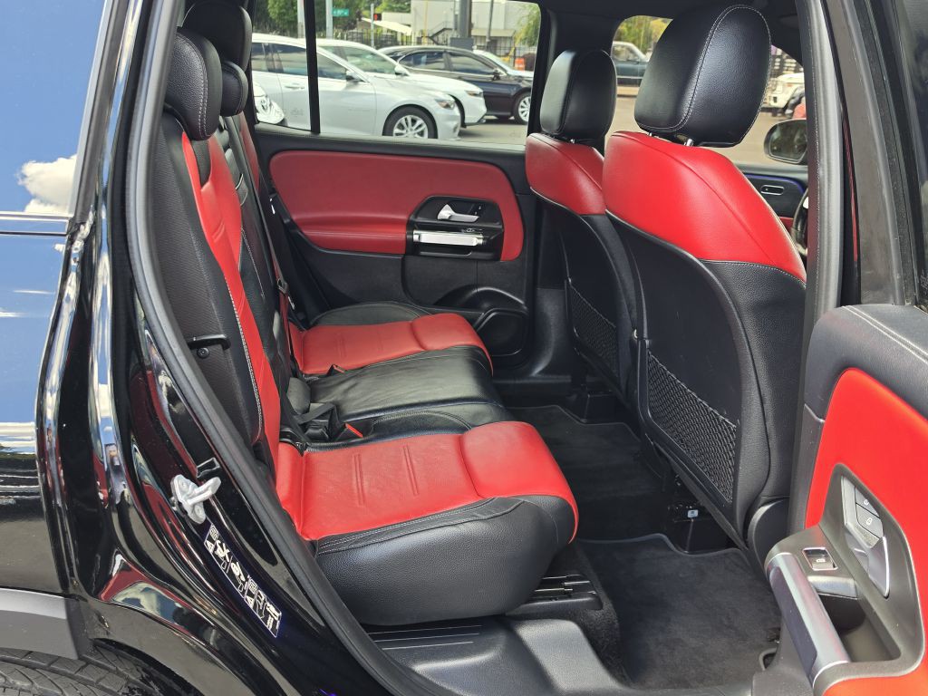 2021 Mercedes-Benz GLB Image 21