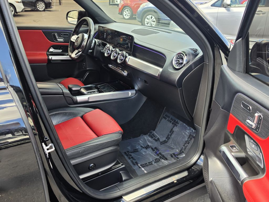 2021 Mercedes-Benz GLB Image 23