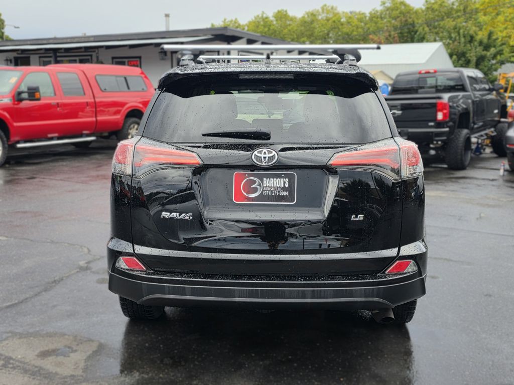 2017 Toyota Rav4 Image 6