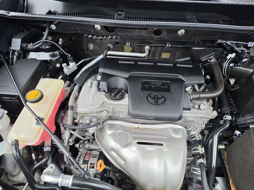 2017 Toyota Rav4 Image 10