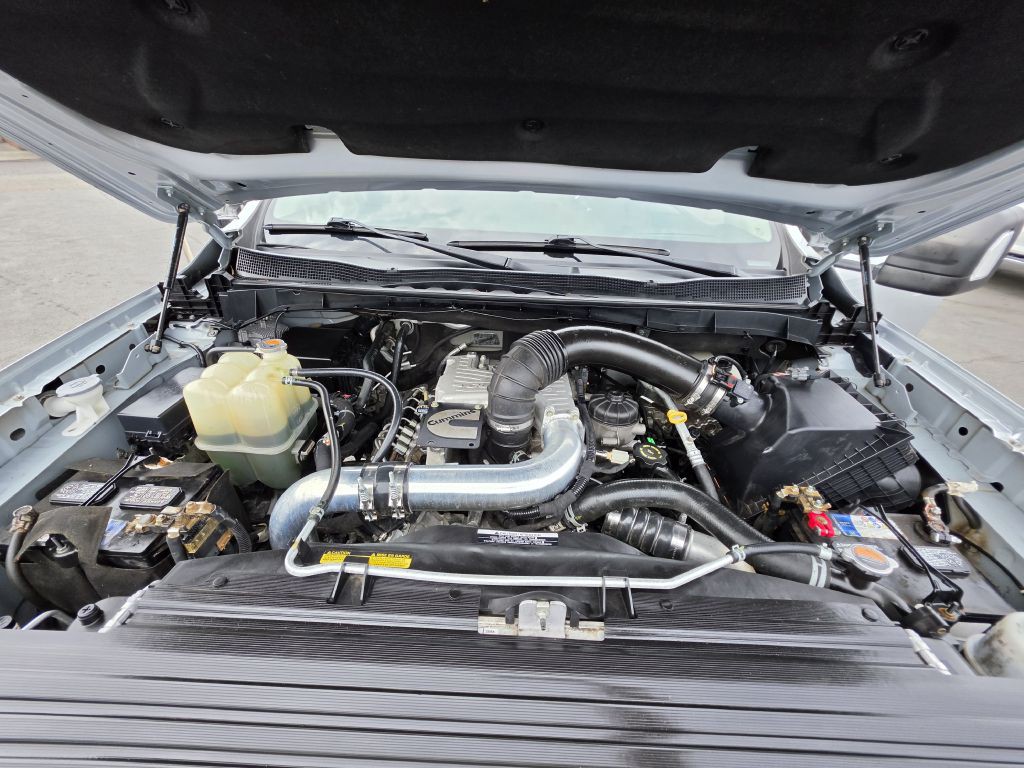 2019 Nissan Titan Image 10