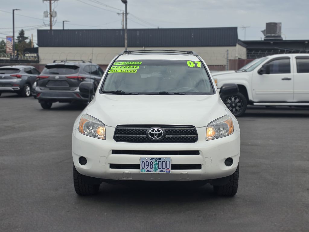 2007 Toyota Rav4 Image 2