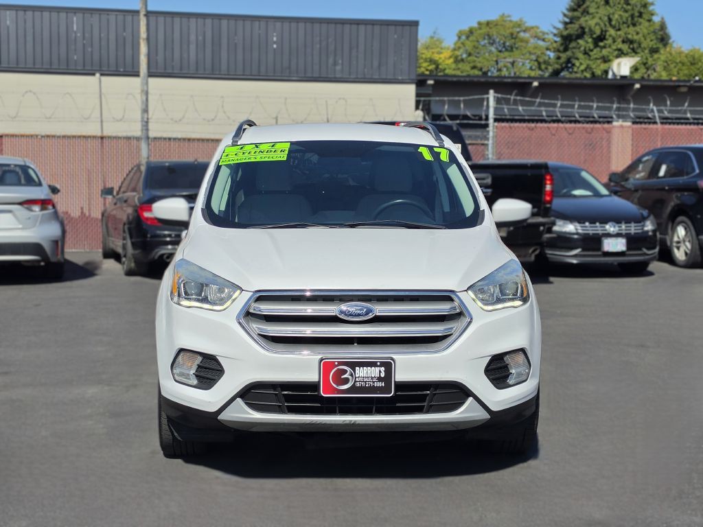 2017 Ford Escape Image 2