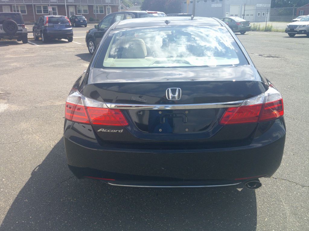 2015 Honda Accord Image 6