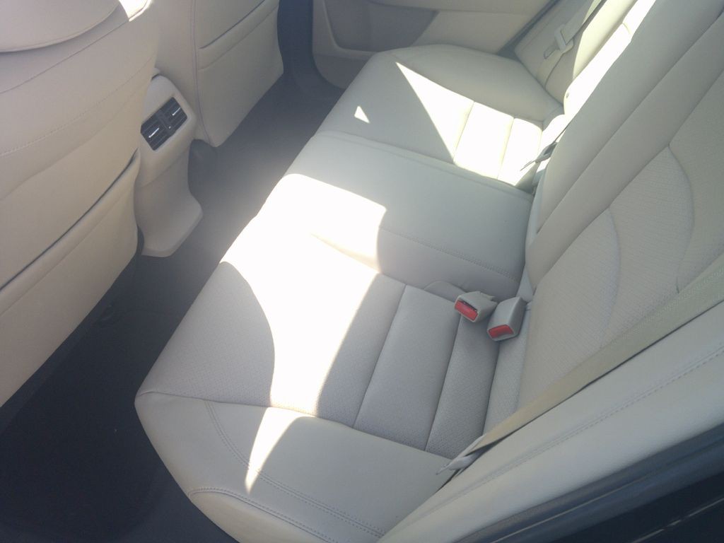 2015 Honda Accord Image 15