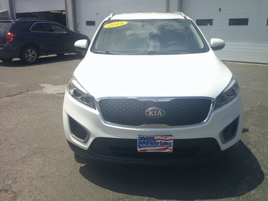 2018 Kia Sorento Image 2