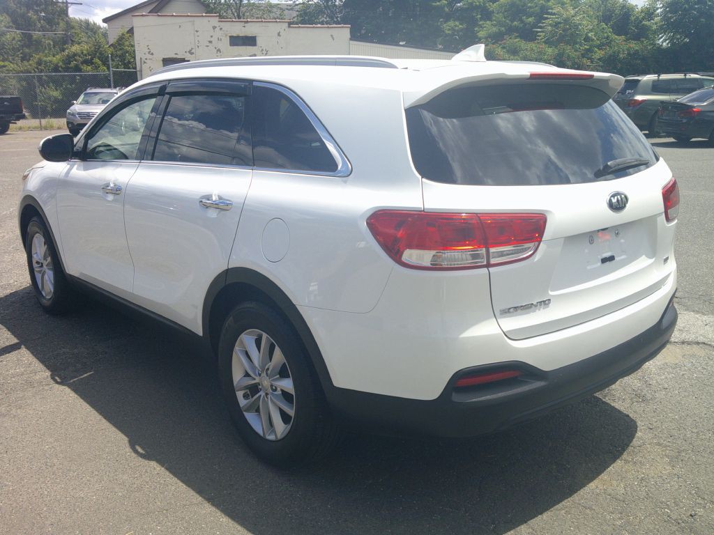 2018 Kia Sorento Image 5