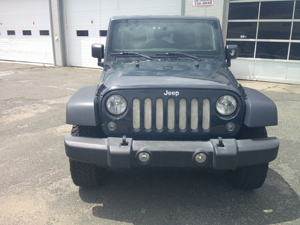 2018 Jeep Wrangler Unlimited Image 2