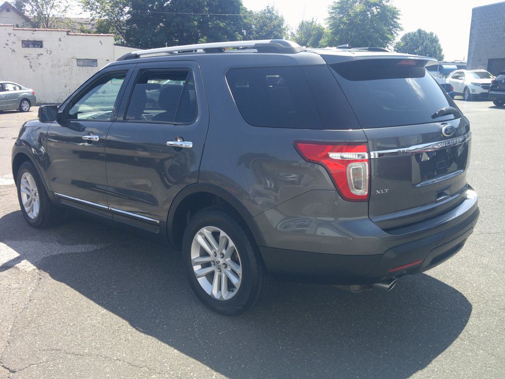 2015 Ford Explorer Image 3