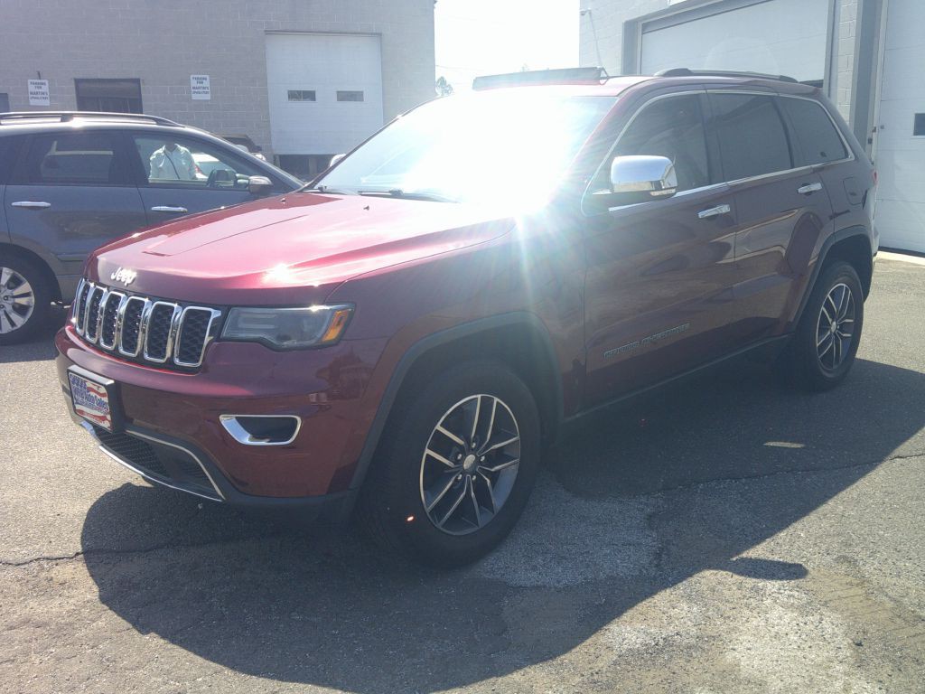 2017 Jeep Grand Cherokee Image 3