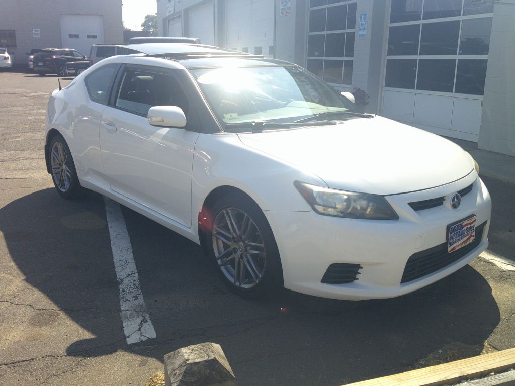 2012 Scion tC Image 2