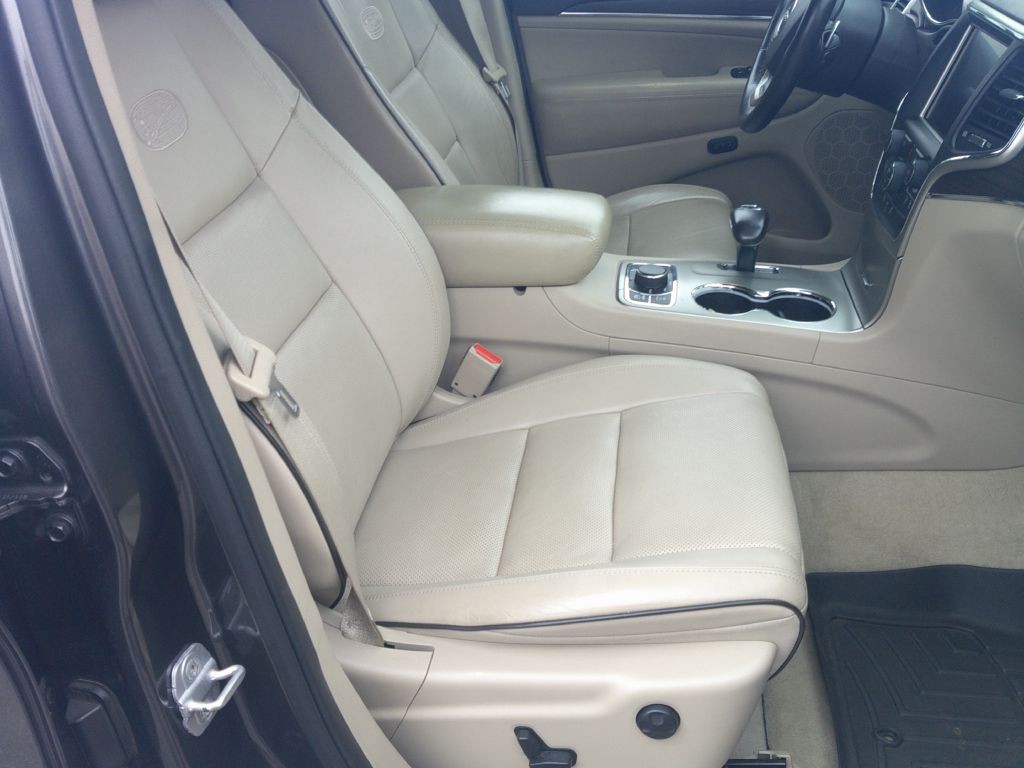 2014 Jeep Grand Cherokee Image 9