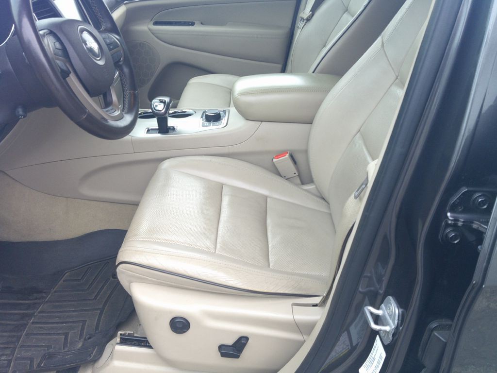 2014 Jeep Grand Cherokee Image 15