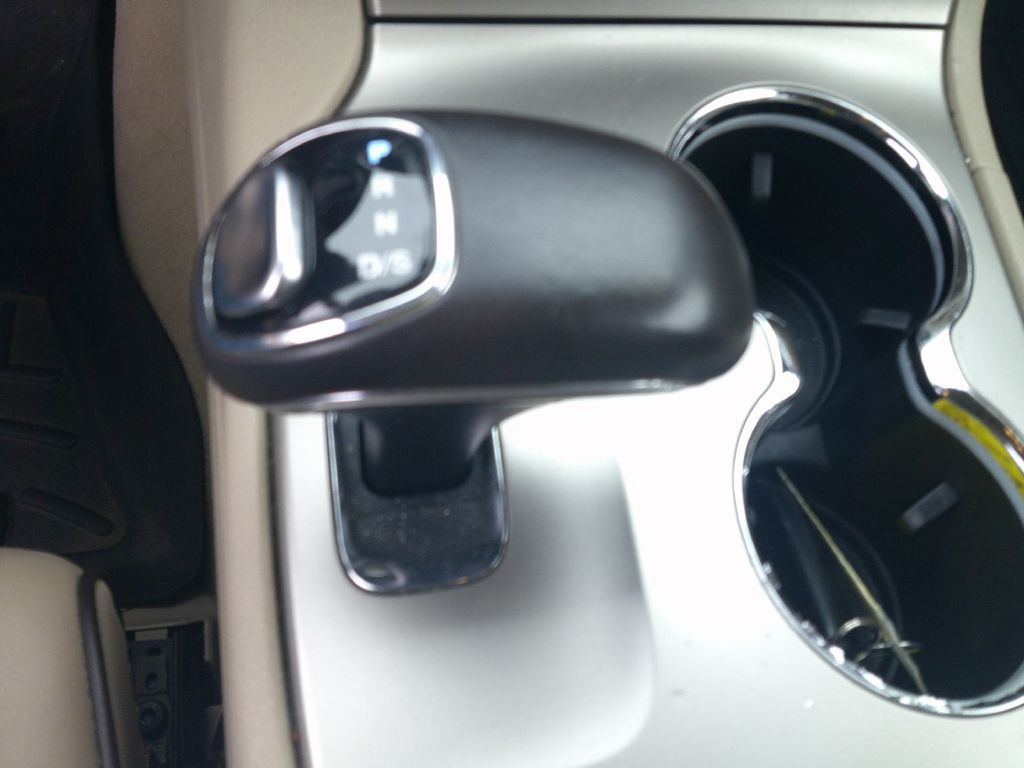 2014 Jeep Grand Cherokee Image 19