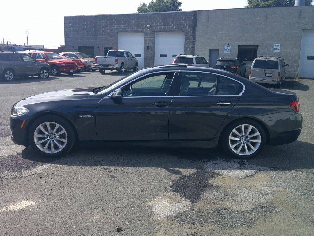 2016 BMW 5 Series Image 4