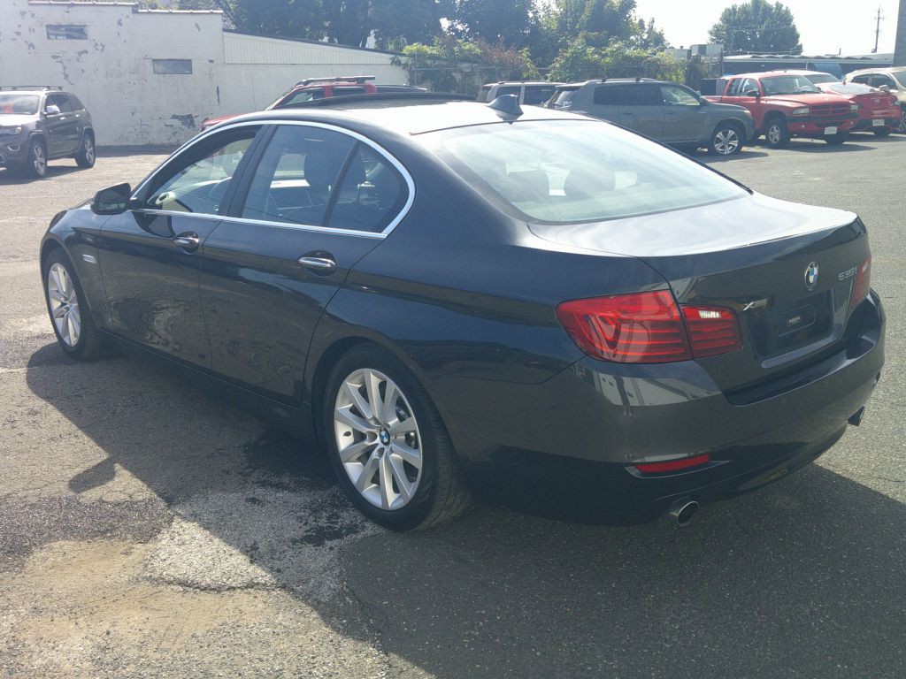 2016 BMW 5 Series Image 5
