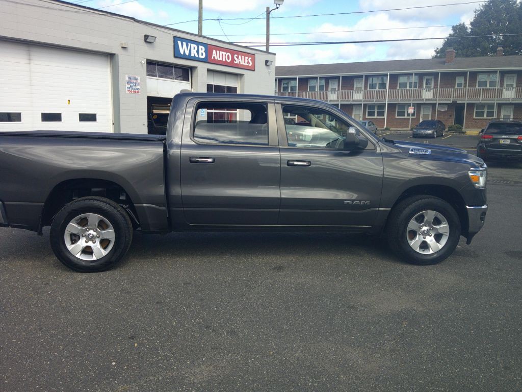 2019 RAM 1500 Image 8