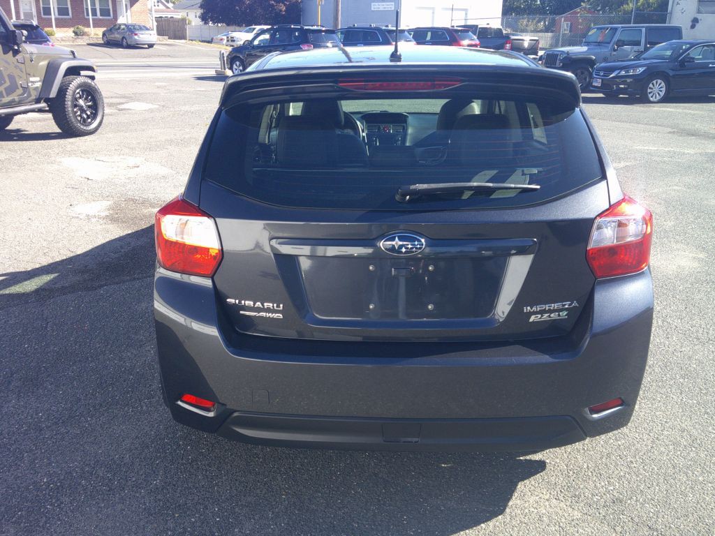 2013 Subaru Impreza Image 3