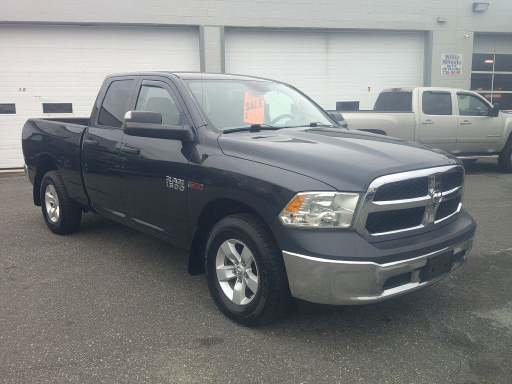 2016 RAM 1500 Image 1