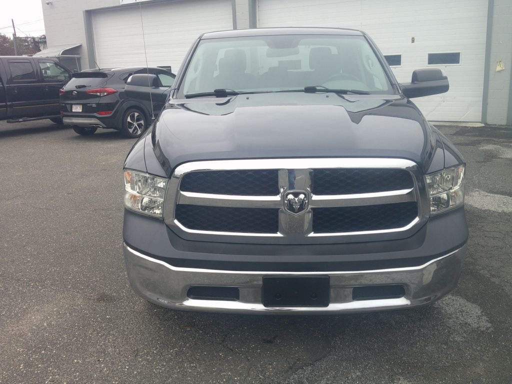 2016 RAM 1500 Image 2