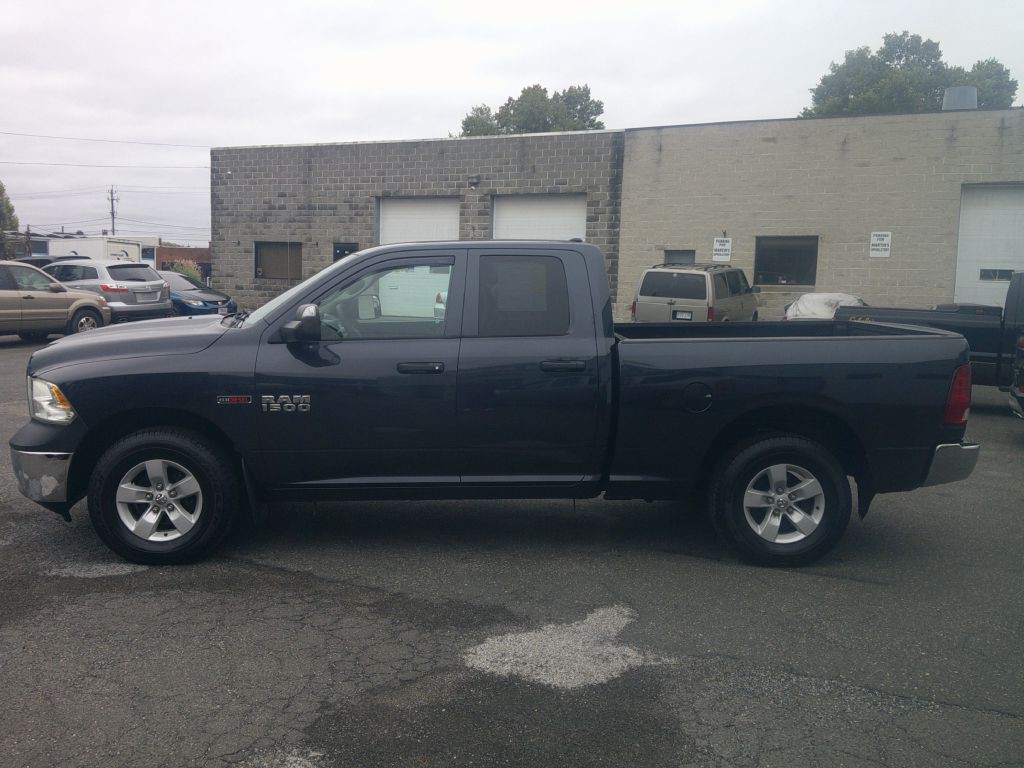 2016 RAM 1500 Image 4