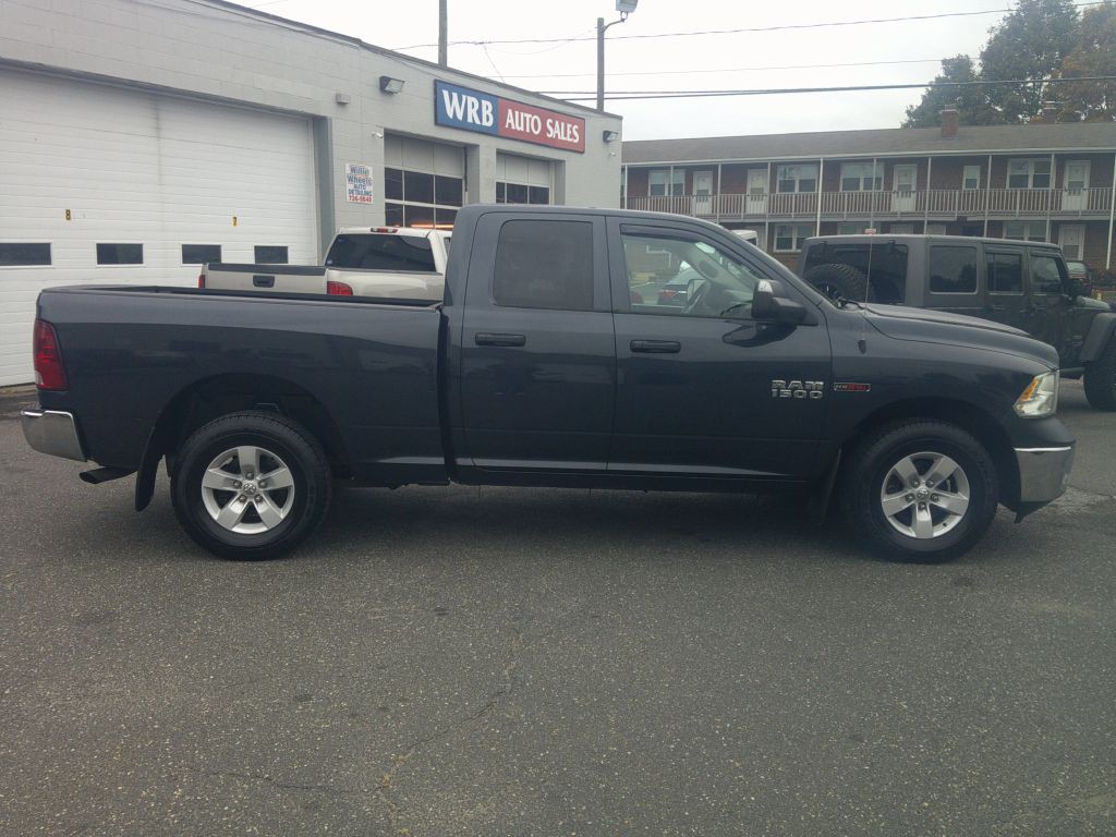 2016 RAM 1500 Image 8