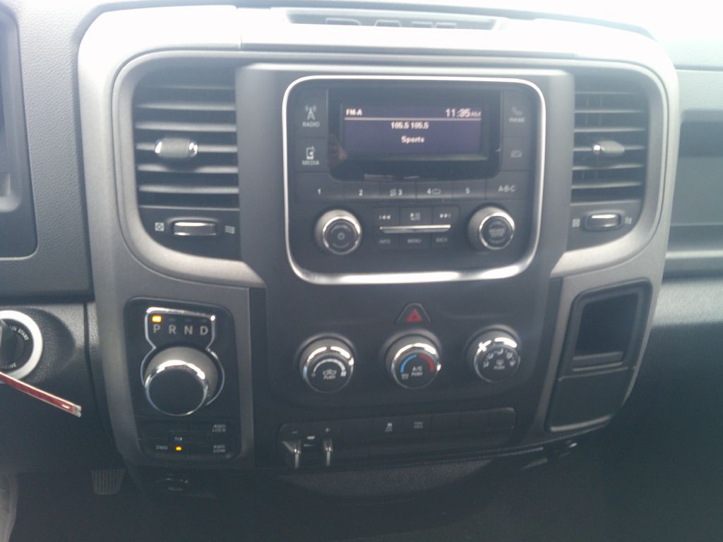 2016 RAM 1500 Image 15