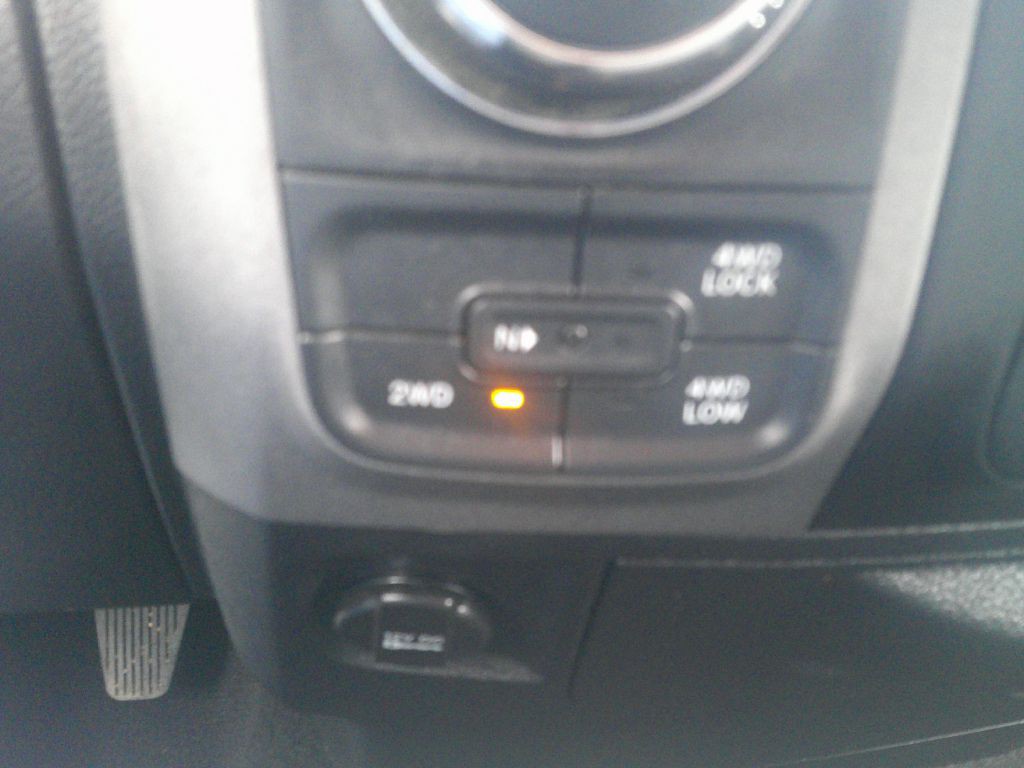 2016 RAM 1500 Image 16