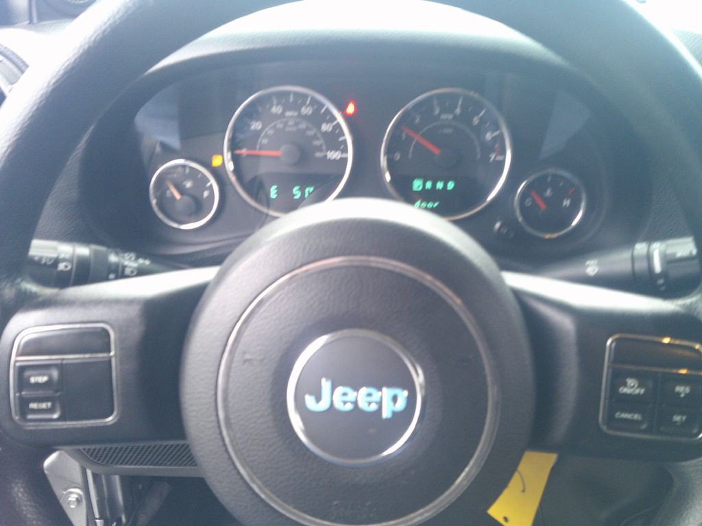 2013 Jeep Wrangler Image 11