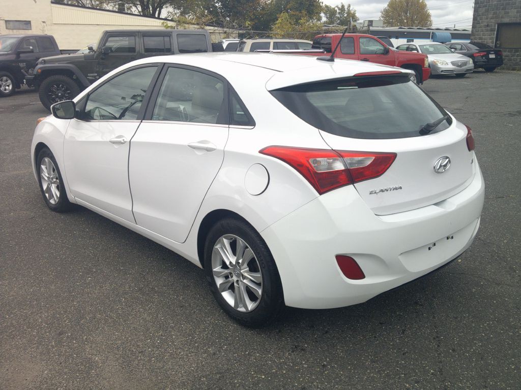 2014 Hyundai Elantra Image 5